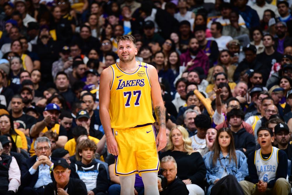 将为球队带 将为球队带