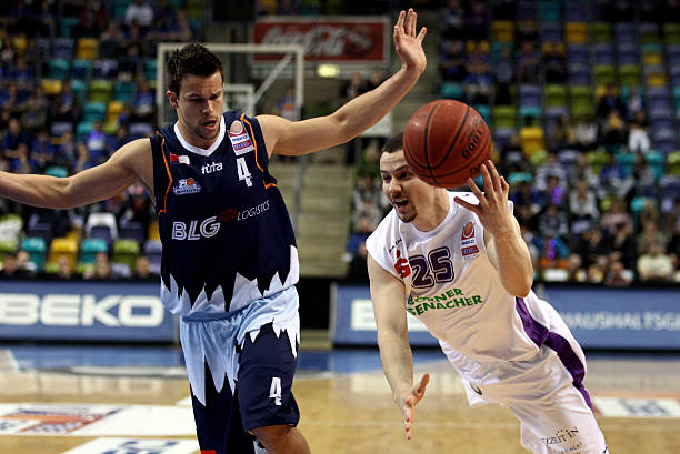 在这场较量 在这场较量